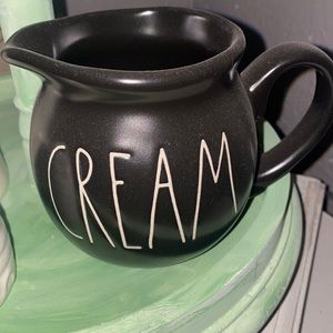 Rae Dunn Black Cream
